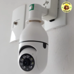 Câmera de Segurança Lâmpada Wi-Fi 360º Davely