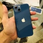 Apple iPhone 13, 128 GB, na cor azul
