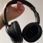 Fone de Ouvido Edifier W820NB com Cancelamento de Ruído, modelo Bluetooth