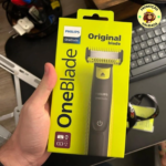 Aparador e Raspador de Pelos Philips OneBlade