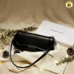 Bolsa Transversal Crown Preta PU Antifurto
