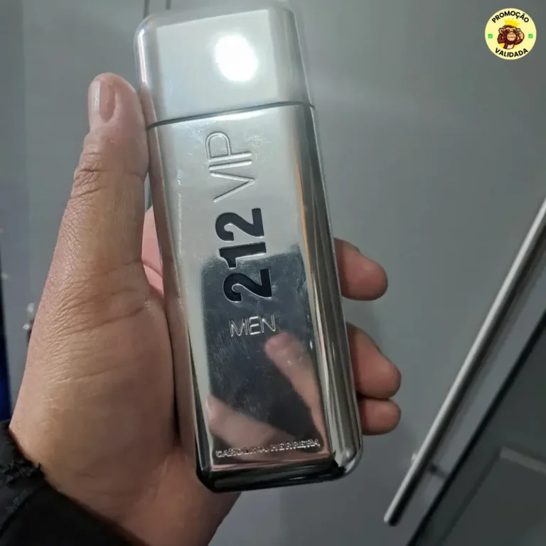 Carolina Herrera 212 VIP Men Edt