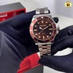 Relógio Mondiane Masculino Prata Fundo Preto